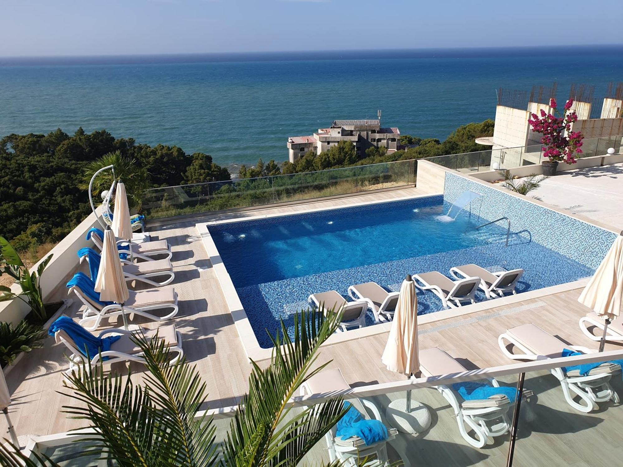 Apartments D'Hermes Ulcinj Eksteriør billede