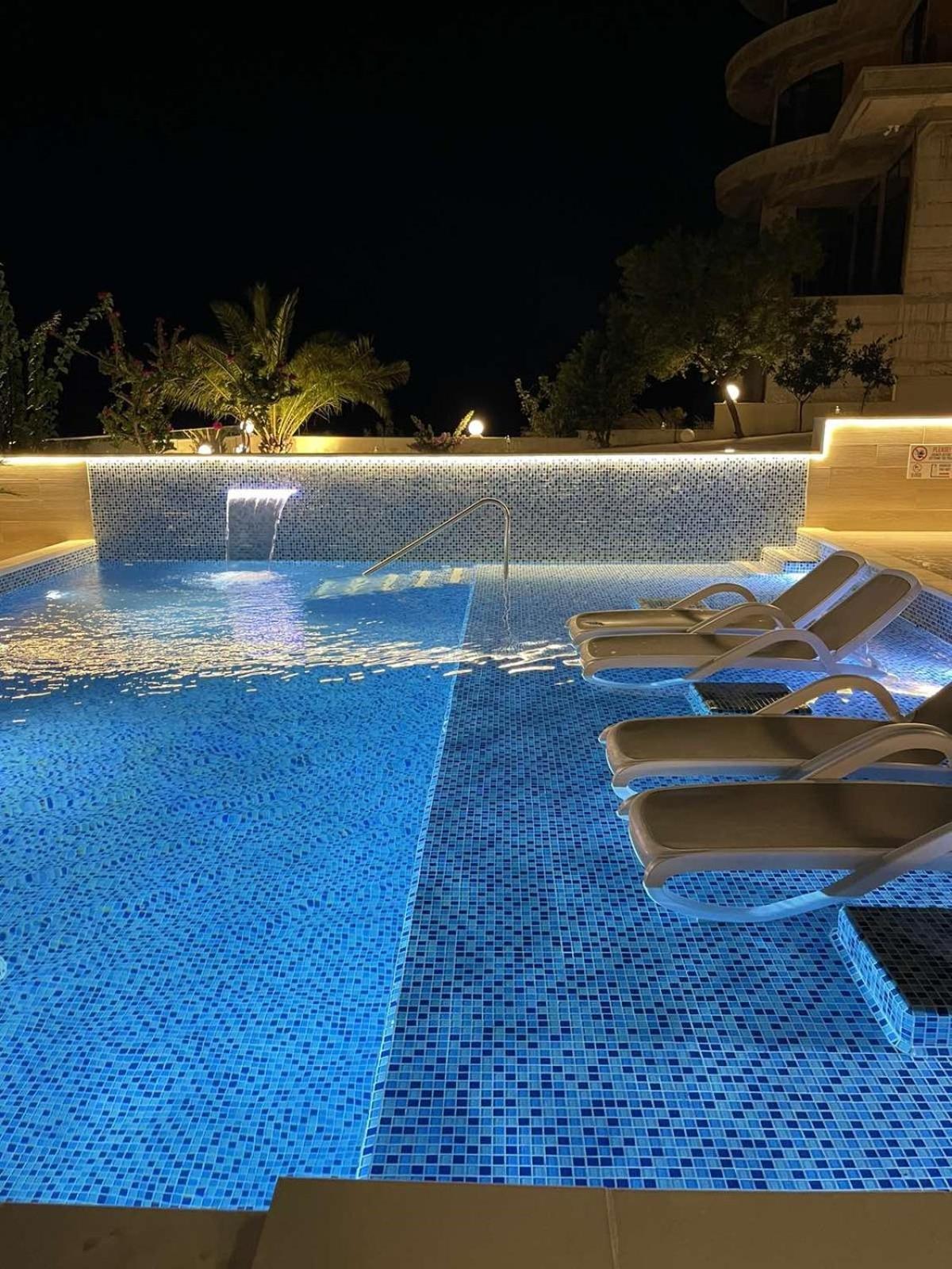 Apartments D'Hermes Ulcinj Eksteriør billede