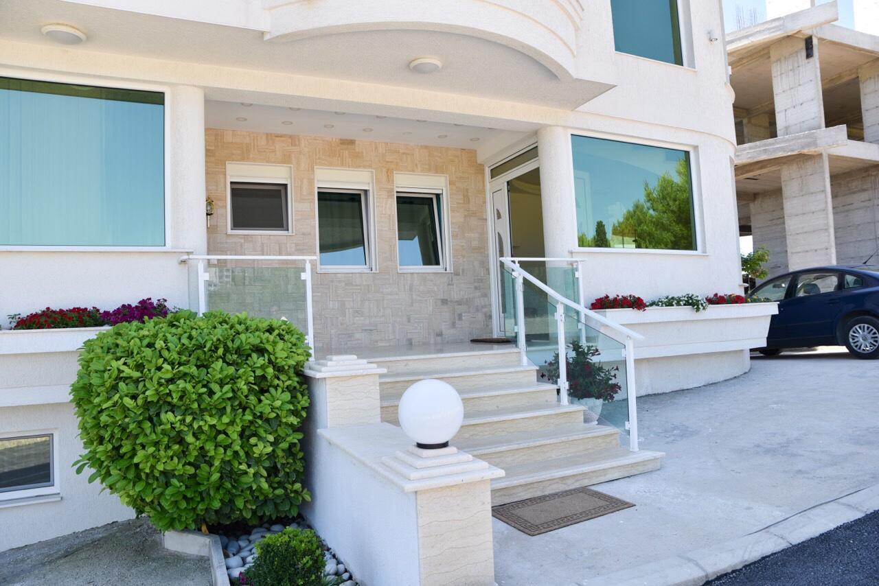 Apartments D'Hermes Ulcinj Eksteriør billede